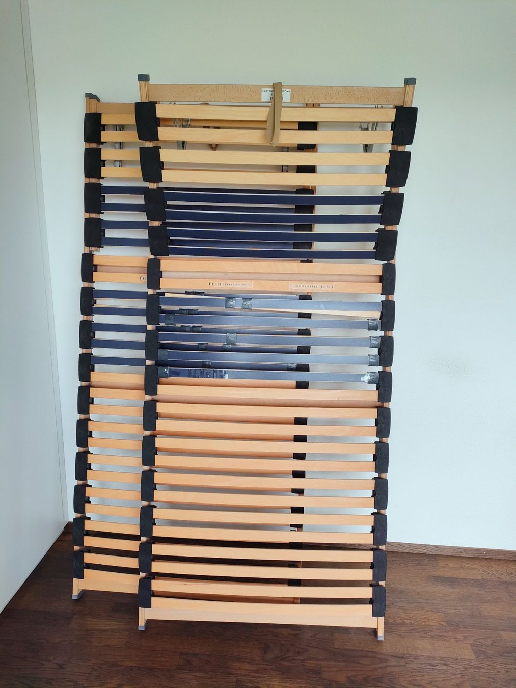 Lattenroste: 2 Lattenrost à 90x 200 cm – Gebraucht aus Günsberg von Joza00