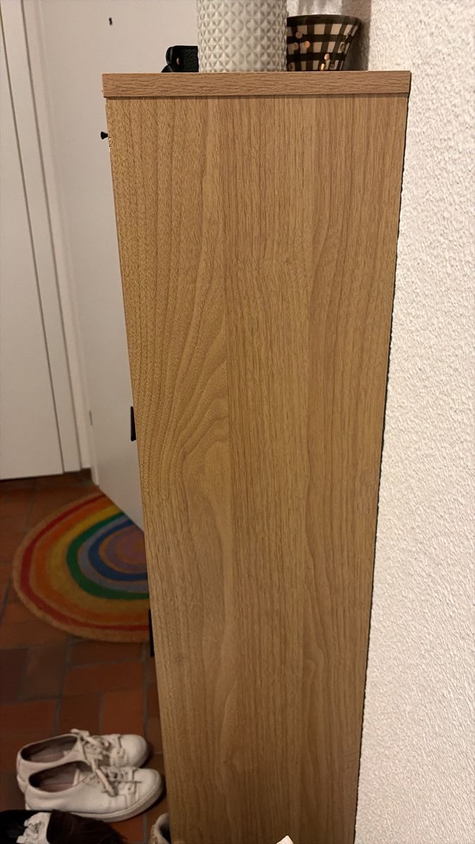 Scaffali: Schuhgestell mit Rattangeflecht // Shoe Rack – Usato da Zürich venduto da cel_8thy 1