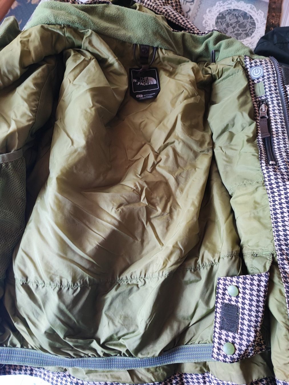North Face Giacche: The North Face Jacke, Gr. 152 – Usato da Grabs venduto da Margelchopf1 3