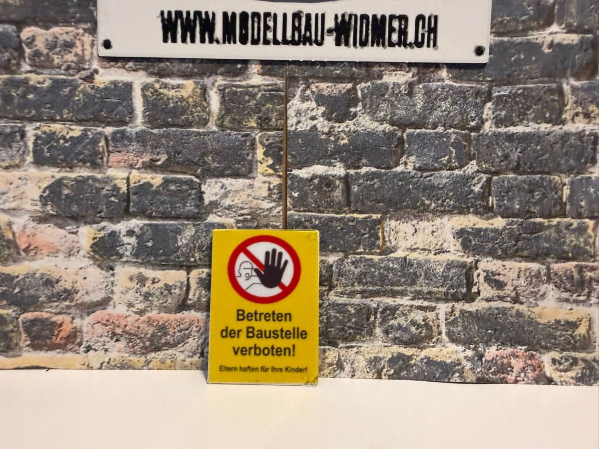 Modellismo RC: Schild Betreten verboten 1:14 – Nuovo e nell'imballaggio originale da Altdorf UR venduto da modellbau-widmer