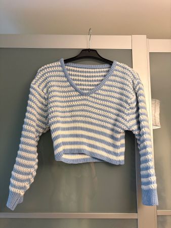 Pullover - Size M - MADE IN ITALY- worn a few times