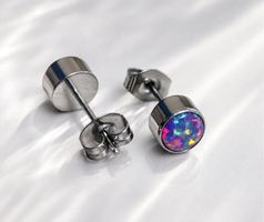 Ohrstecker aus Titanium mit Opal