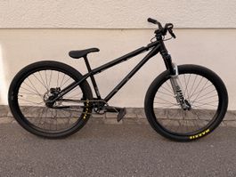 YT Dirt Love Dirtbike, Pumptrack