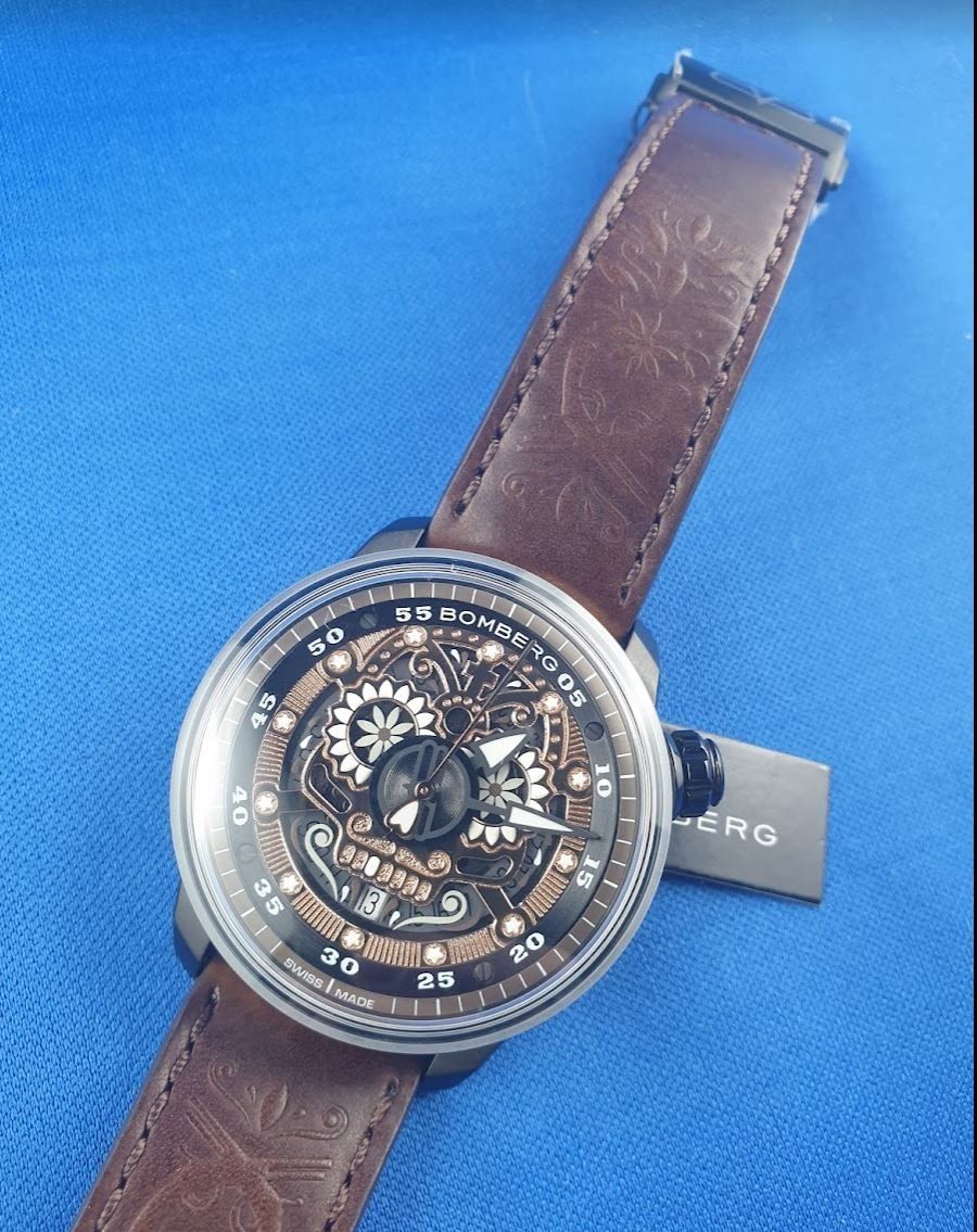 Bomberg Montres: Bomberg BB-01 AUTOMATIC MARIACHI SKULL – Neuf (Voir description) à Chabrey par Horology 2