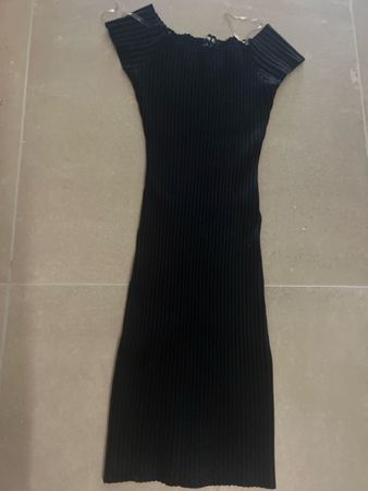 Enges elegantes Kleid