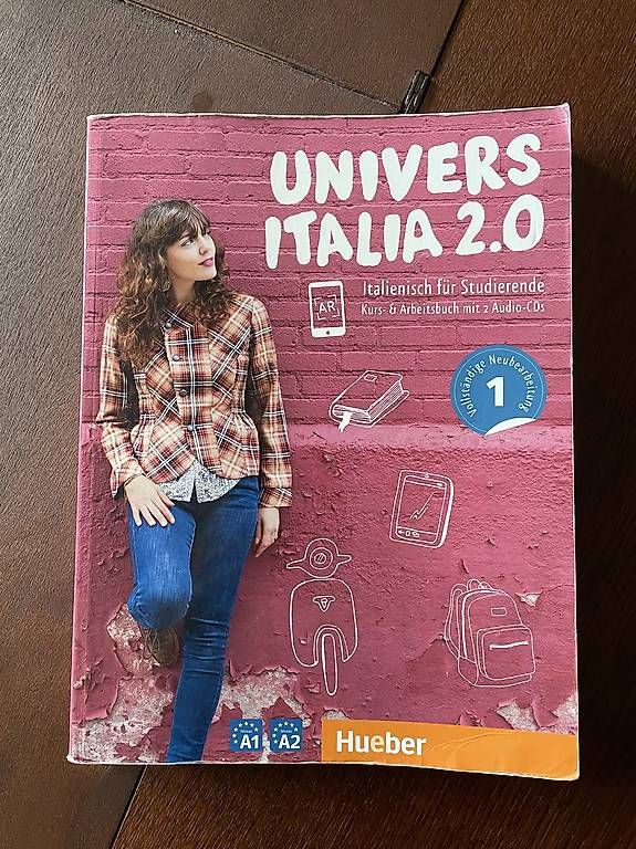 Libri: Univers Italia 2.0 – Usato da Basel venduto da Pia.Mi