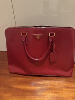 Pre-owned PRADA Red Leather Handbag - Autumn Fashion