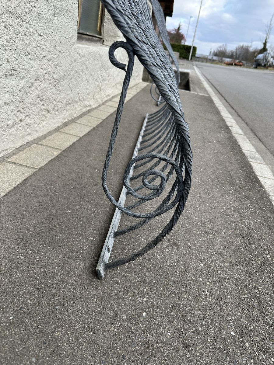 Gitter & Roste: Fenstergitter Einbruchgitter Schmiedeeisen – Gebraucht aus Villmergen von Bezdupe 2