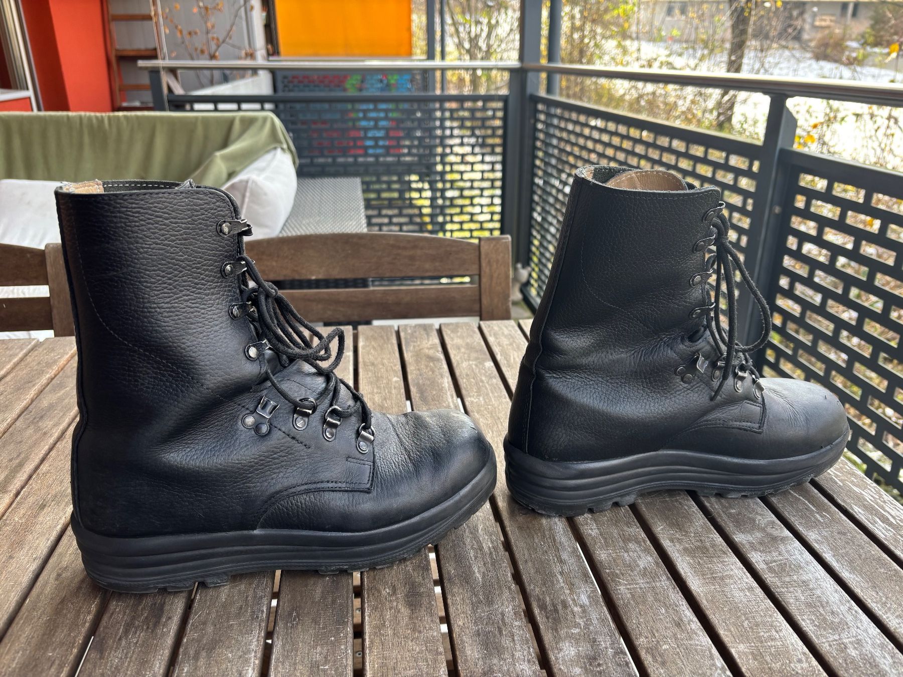 Minerva Scarpe da uomo: Schweizer Armee Kampfstiefel, KS90 – Nuovo (secondo la descrizione) da Baar venduto da Joschj2 4
