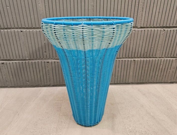 Tutte le decorazioni: Spaghetti Schirmständer Umbrella Stand, Spaghetti-Basket – Usato da Unterseen venduto da Pavema4 1