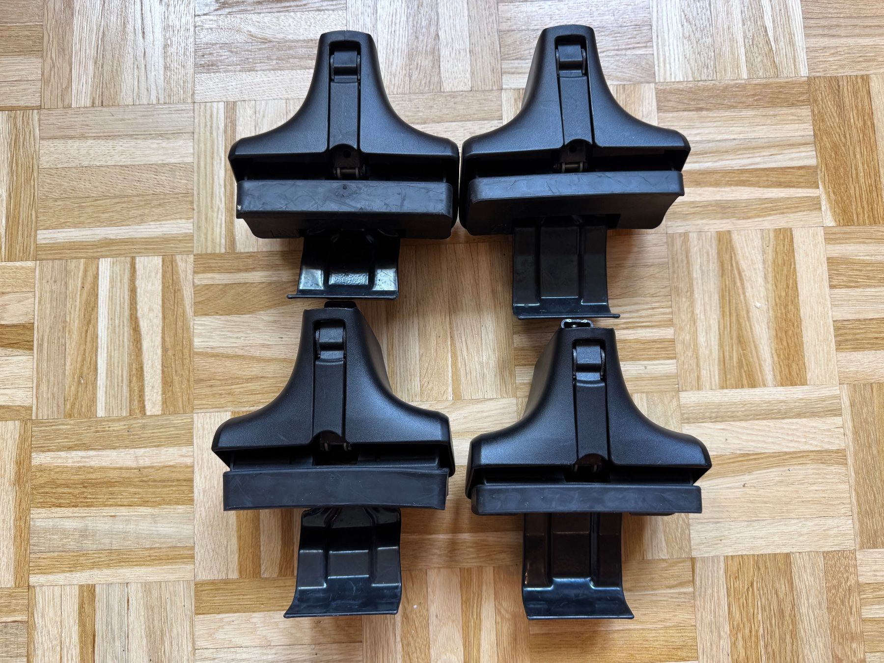 Thule Barres de toit: Thule Rapid System 754 (Kit Range Rover Evoque 2011-2018) – D'occasion à St. Gallen par geClayfield 1