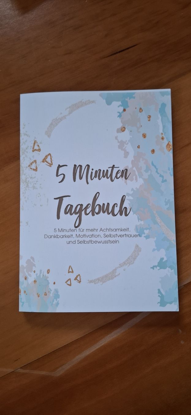 Libri: Buch: 5 Minuten Tagebuch ungebraucht – Nuovo (secondo la descrizione) da Wuppenau venduto da Jaqueline
