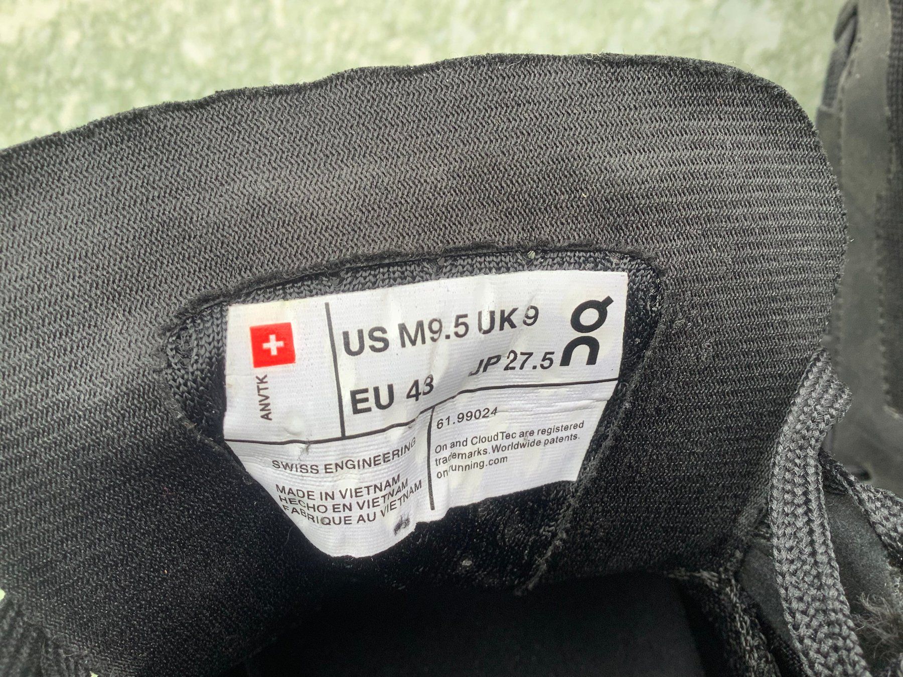 On Scarpe da uomo: ON - Laufschuhe  /  Gr. 43 – Usato da Zürich venduto da Goworki 3