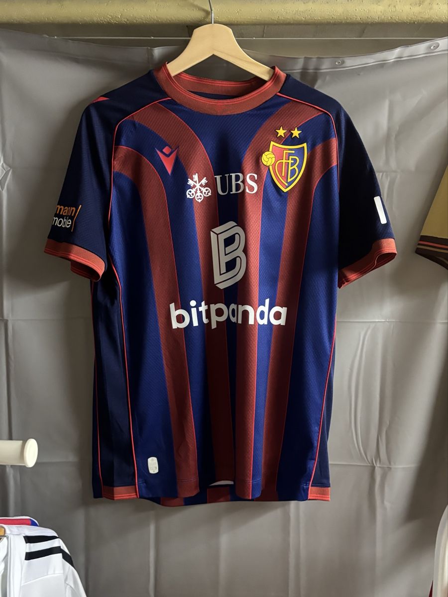 Maillots de corps & Pantalons: FC BASEL Trikot Matchprepared Traore #11 – D'occasion à Basel par kleinerprinz