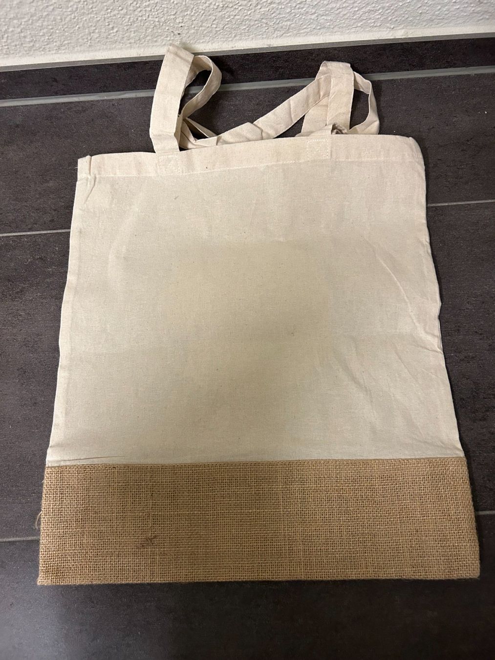 Taschen: Jute - Tasche Tell's Souvenir – Gebraucht aus Hagendorn von Teora66 1