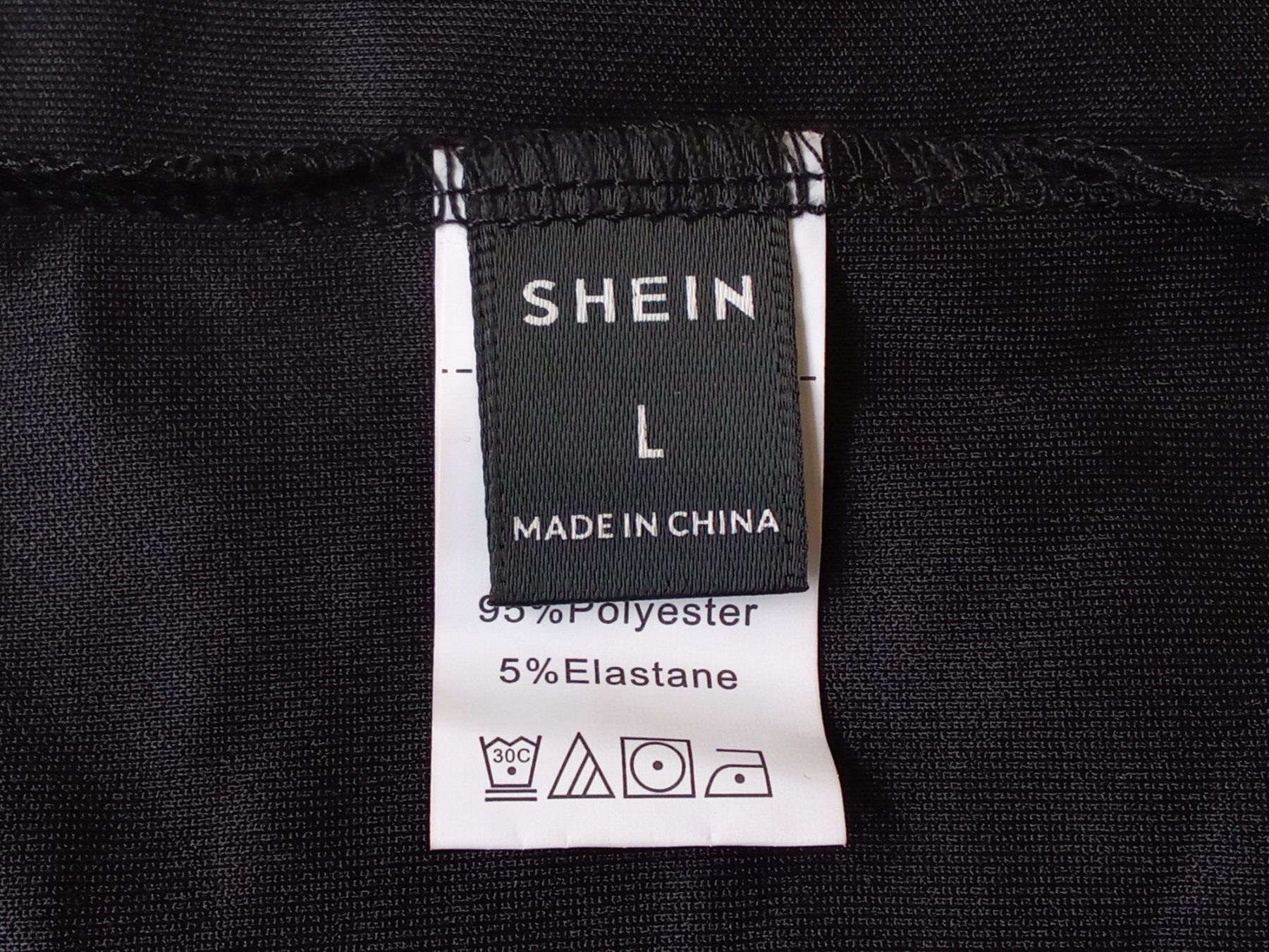 Shein Camicette: Schwarze ärmellose Bluse in Gr. L – Usato da Pratteln venduto da Restwert_Pratteln 3