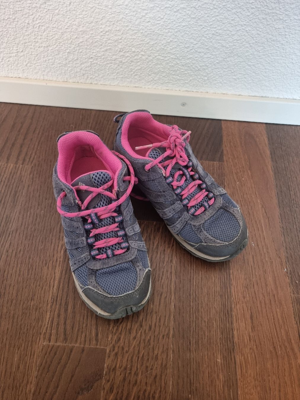 Columbia Scarpe per ragazze: Trekkingschuhe 32 Columbia – Usato da Baden venduto da Giuseppe5