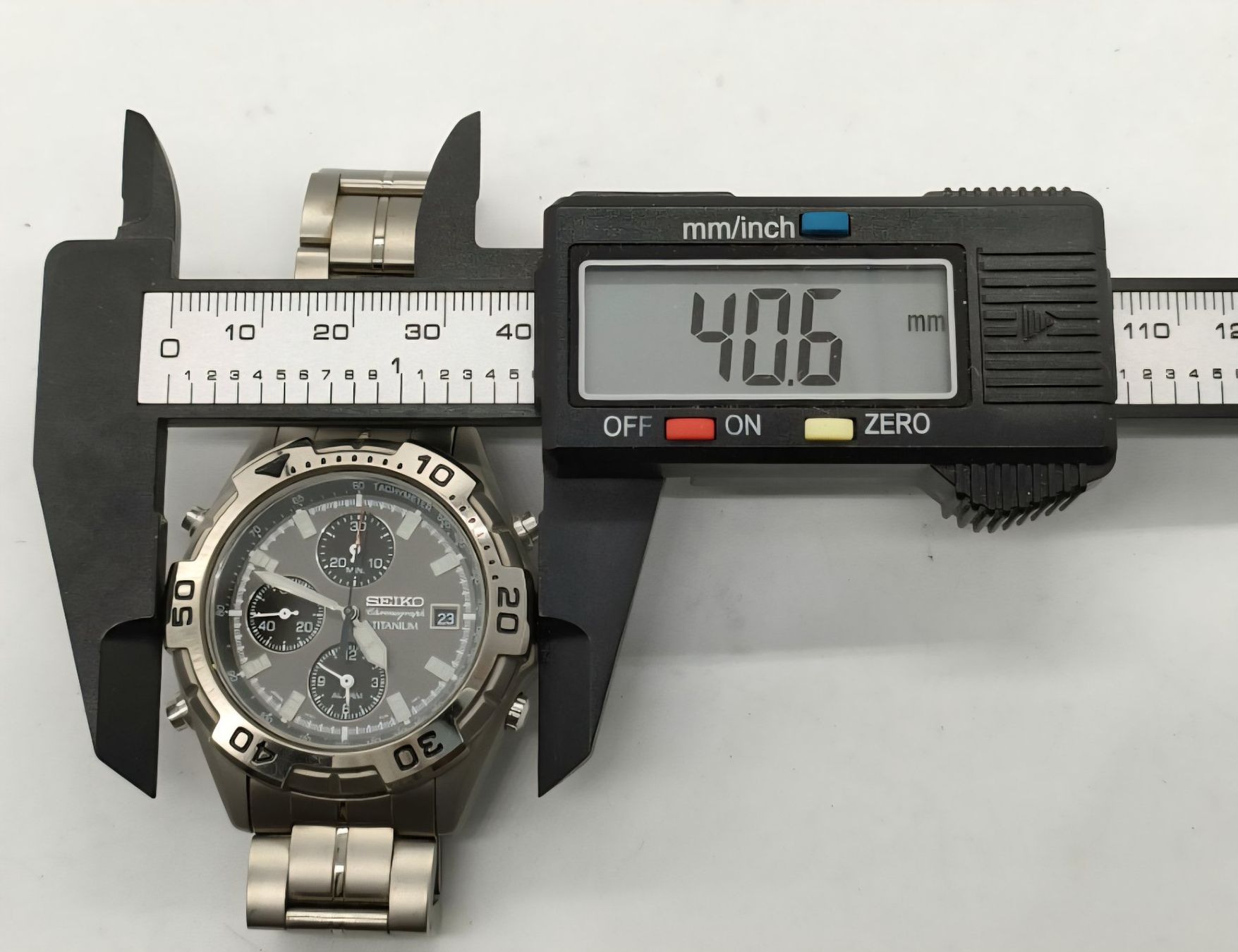 Seiko Orologi: Seiko Titanium Chrono 7T32-7H40 Defekt – Difettoso da Spiez venduto da mar_byv2 1