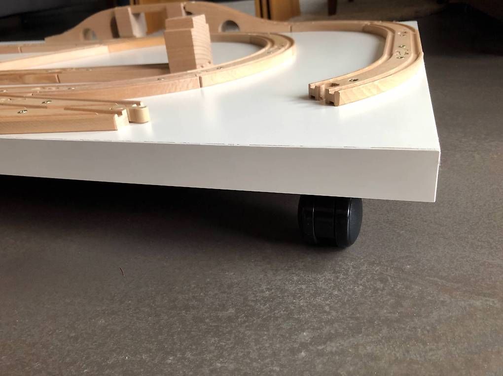 Giocattoli: Planche pour train brio - sur roulettes  – Usato da Villars-sur-Glâne venduto da Marylinem 3