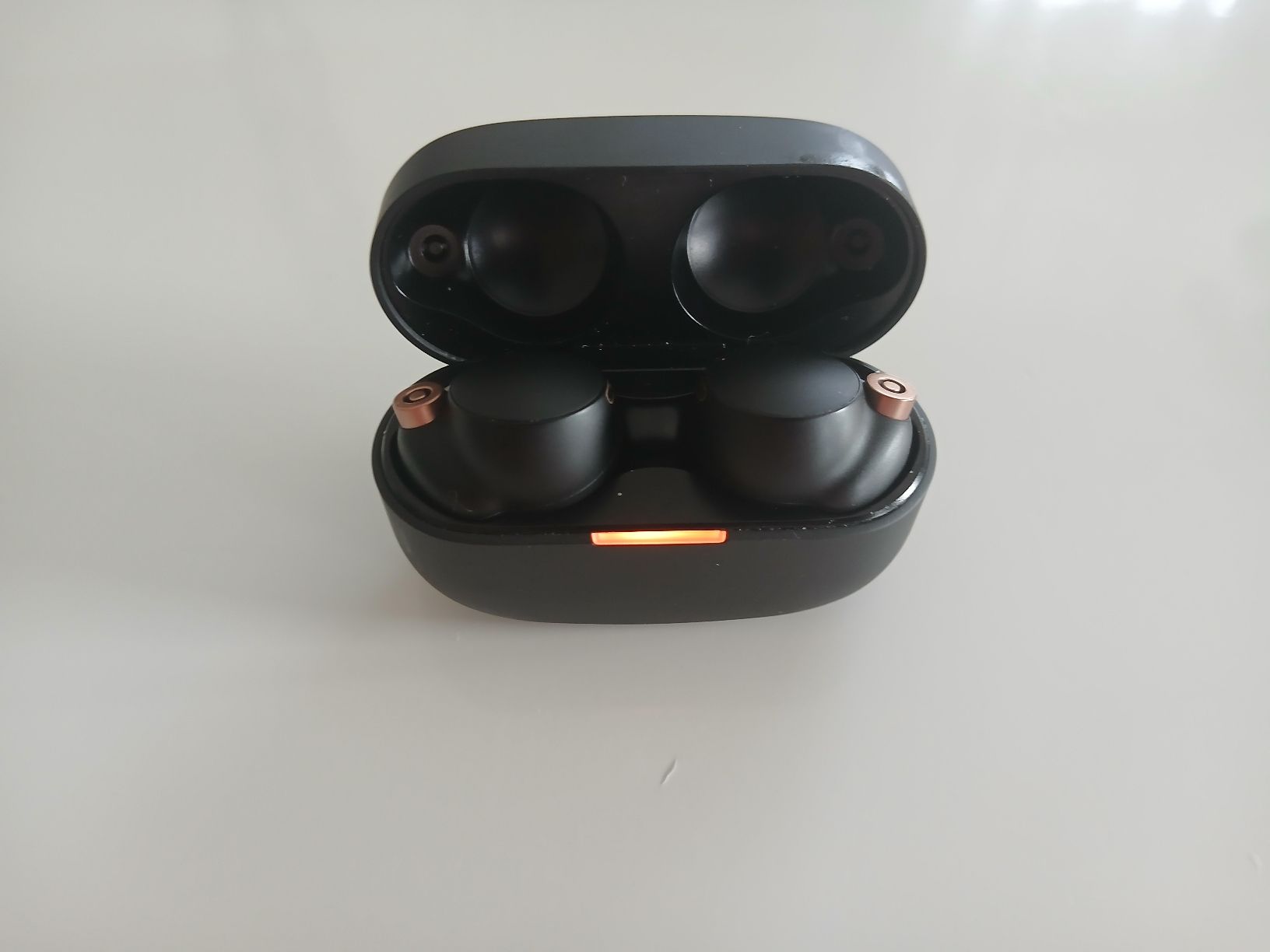 Sony Cuffie: Sony WF-1000XM4 – Nuovo (secondo la descrizione) da Grenchen venduto da Nathaniel74 1