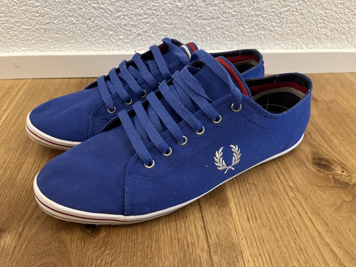 Fred Perry Scarpe da uomo: Fred Perry Sneaker blau Gr. 44 UK 9.5 US 10.5 – Usato da Zürich venduto da Luca-g79