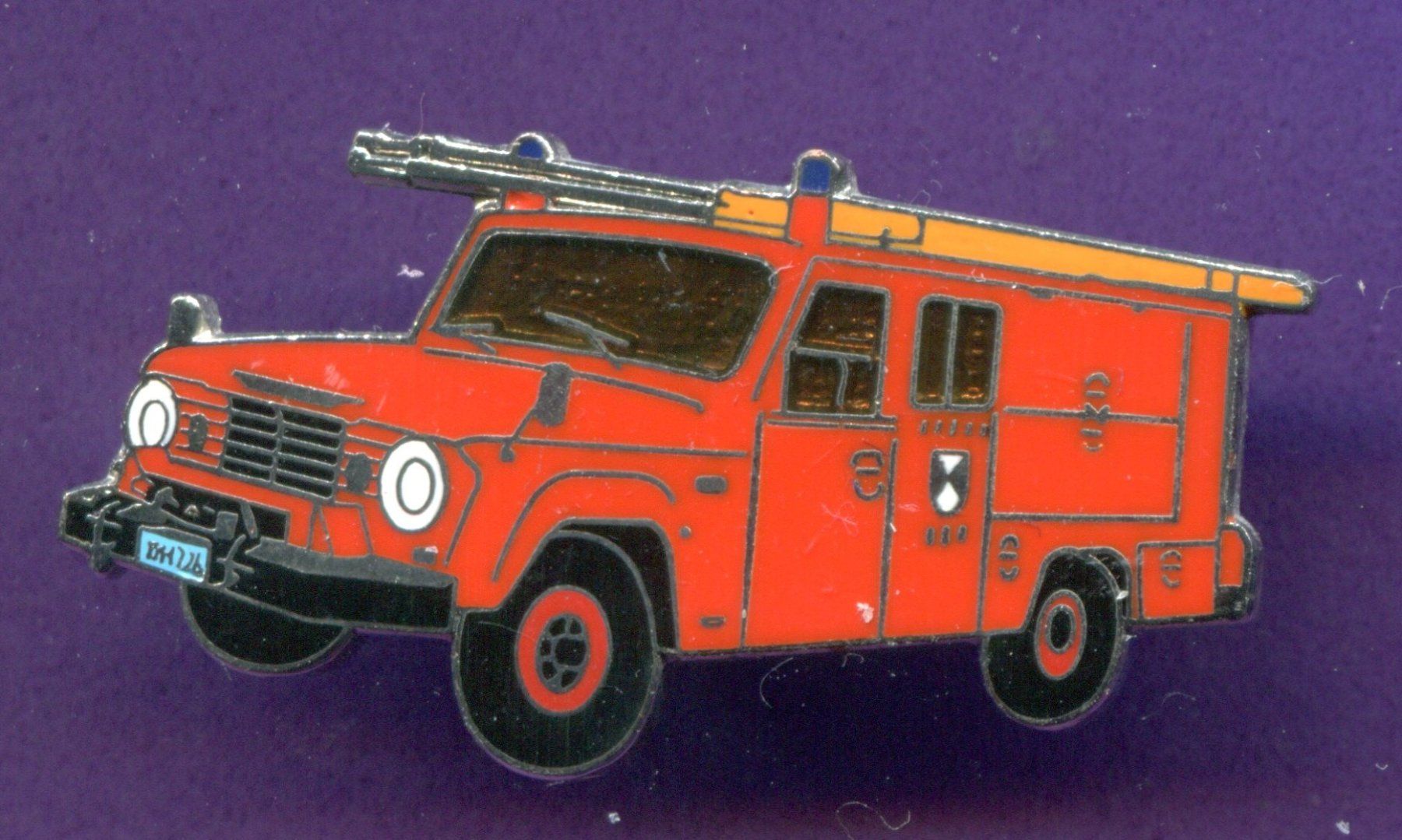 Placchette & Badge: Feuerwehrauto   – Usato da Winterthur venduto da Sammleroase