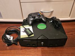 Xbox Classic mit Zubehör und Controller guter Zustand