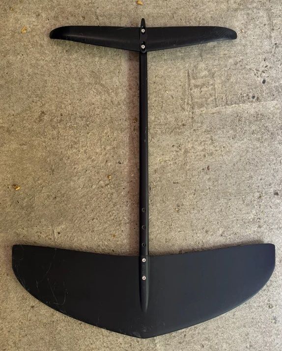 Indiana Tavole da surf e di nuoto: Windsurf-Foil-Set; Windfoil Set – Usato da Zürich venduto da assavady 1