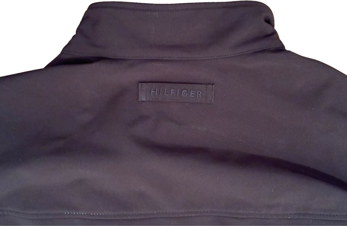 Tommy Hilfiger Giacche: TOMMY HILFIGER Jacke in Schwarz – Usato da Ettingen venduto da Ralakeet 3