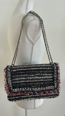 Tasche silber/blau/rosa/weiss gestreift mit Perlen