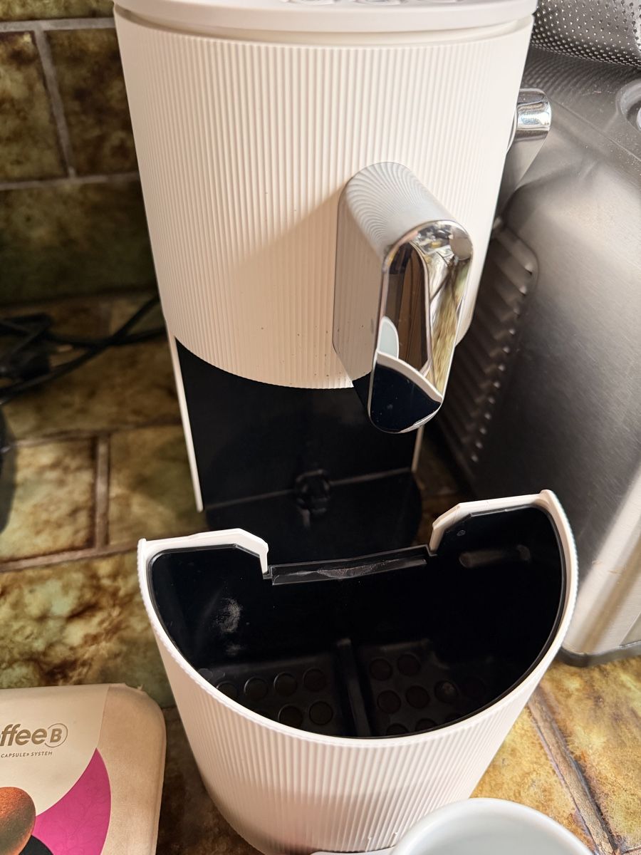 Coffee B Macchine per caffè & Macchine per espresso: CoffeeB Globe – Usato da Meilen venduto da luk_5rcj 3