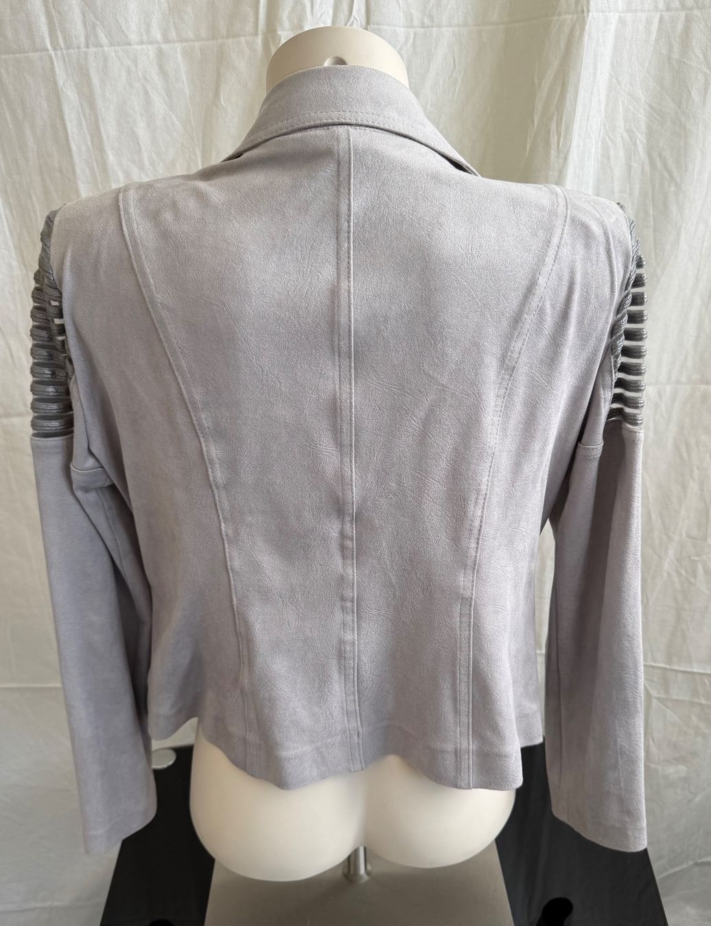 Giacche: Jacke von Extenso Paris Gr. 40 – Usato da Pfäffikon ZH venduto da Margot1 1