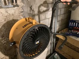 Bodenventilator Caterpillar 35 cm Top Zustand