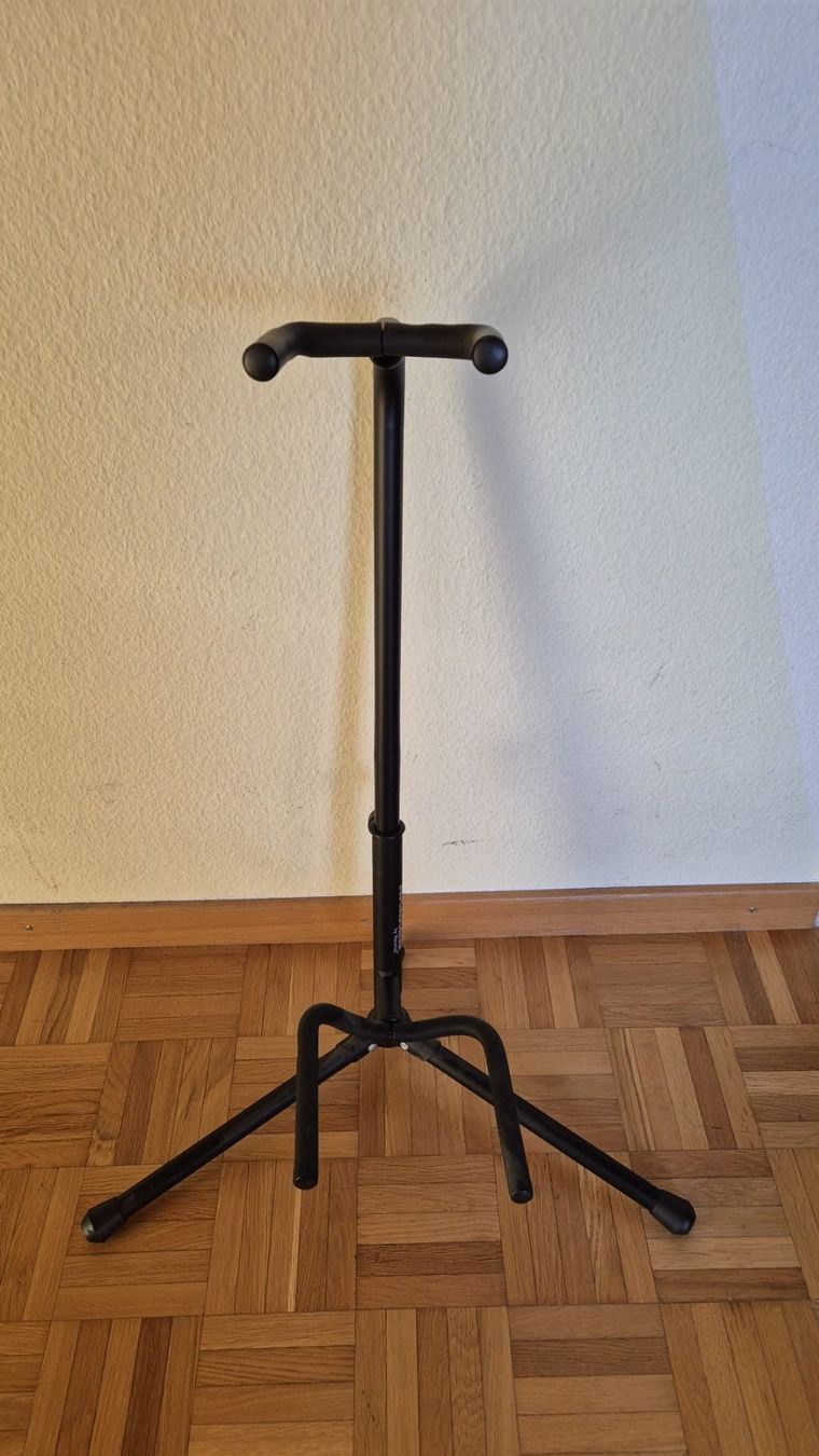 Supporti per strumenti musicali & leggii: Gitarrenzubehör – Usato da Obfelden venduto da mar_px85 1