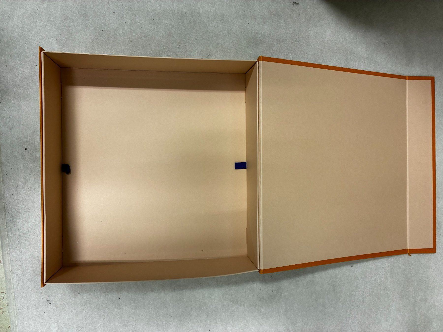 Altro per la casa: Original Louis Vuitton Box – Usato da Wil SG venduto da alexdieter 1