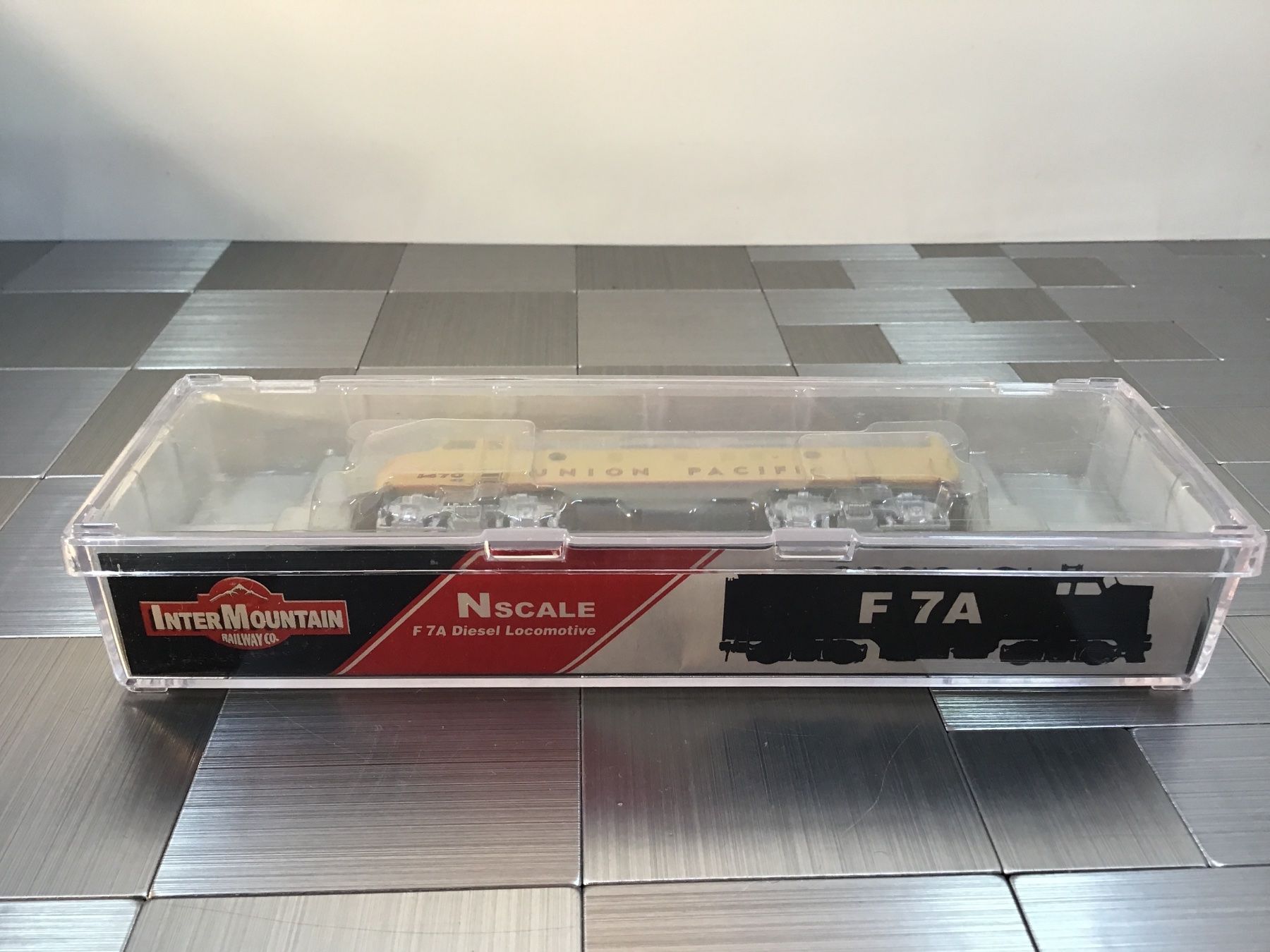 Micro Trains Line Modellini di ferrovie: MICRO TRAINS LINE 1470 SPUR N – Usato da Männedorf venduto da Modelle-aller-Art 4