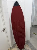 Surfboard Socke gestreift rot schwarz