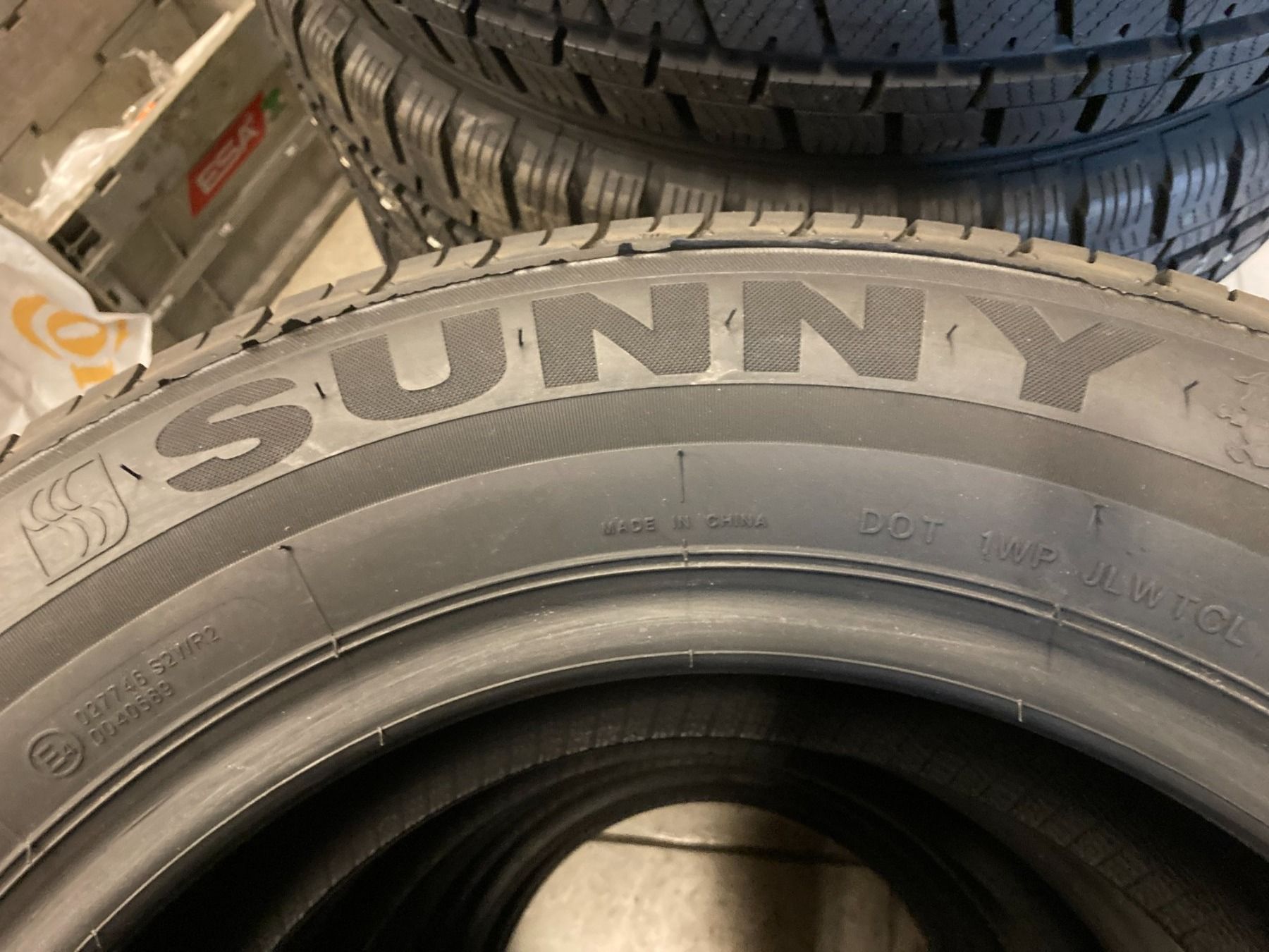 Pneumatici & Ruote complete: 215/65R16 C Sommerpneu Citroen Jumpy – Nuovo e nell'imballaggio originale da Cham venduto da WB2223 3