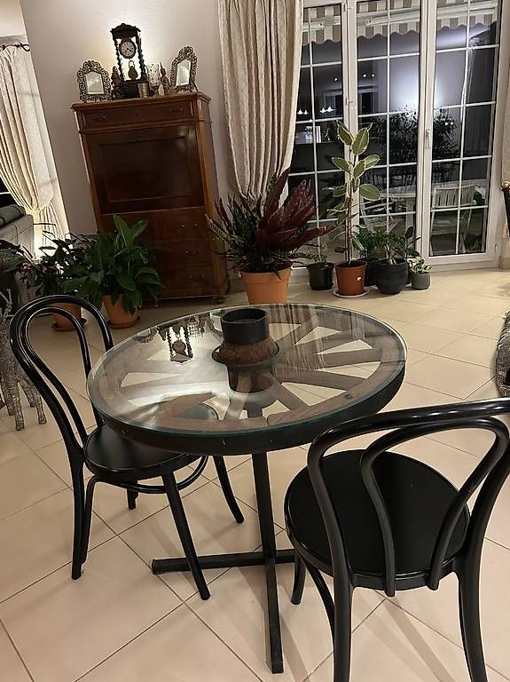 Tavoli: Table de carnotzet – Usato da Ecublens venduto da achille1954