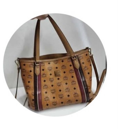 Original MCM Handtasche in Braun  Grösse M 