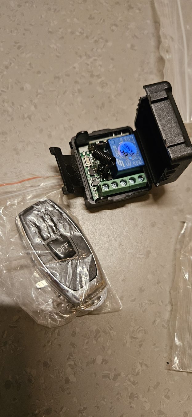 Componenti elettronici: Empfänger mit fernbedienung – Nuovo (secondo la descrizione) da Baar venduto da Vel...Baar45 5