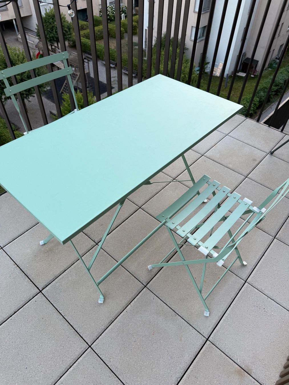 Set di tavolo e panche: Gartentisch mit 4 Stühlen Metall klappbar – Usato da Zürich venduto da ann_5jfx 3