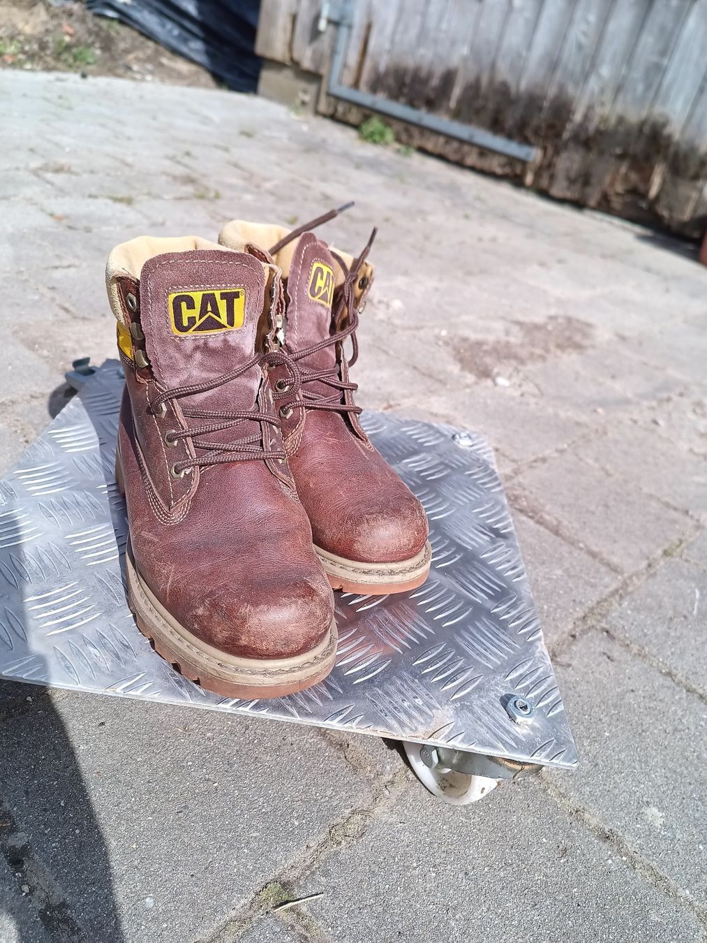 Herrenschuhe: Cat echt Leder schuhe – Gebraucht aus Zug von SirGoldFish