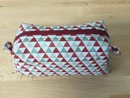 Tasche / Necessaire / Kosmetiktasche / Etui, neue Handarbeit