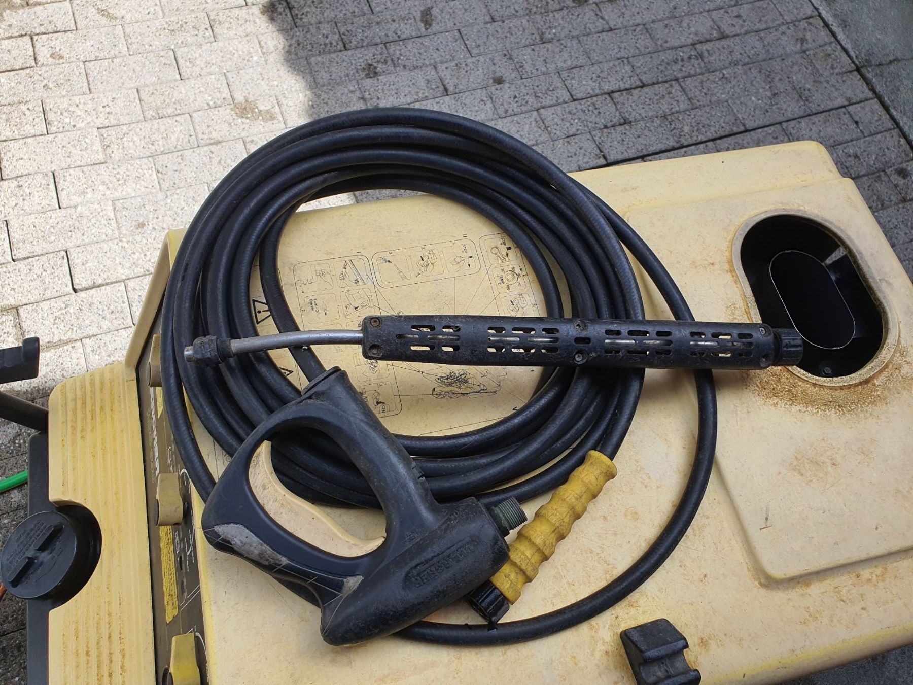 Kärcher Idropulitrici ad alta pressione: Kärcher HDS 990 – Difettoso da Bönigen venduto da CarveArt 7