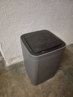 Mülleimer trash can