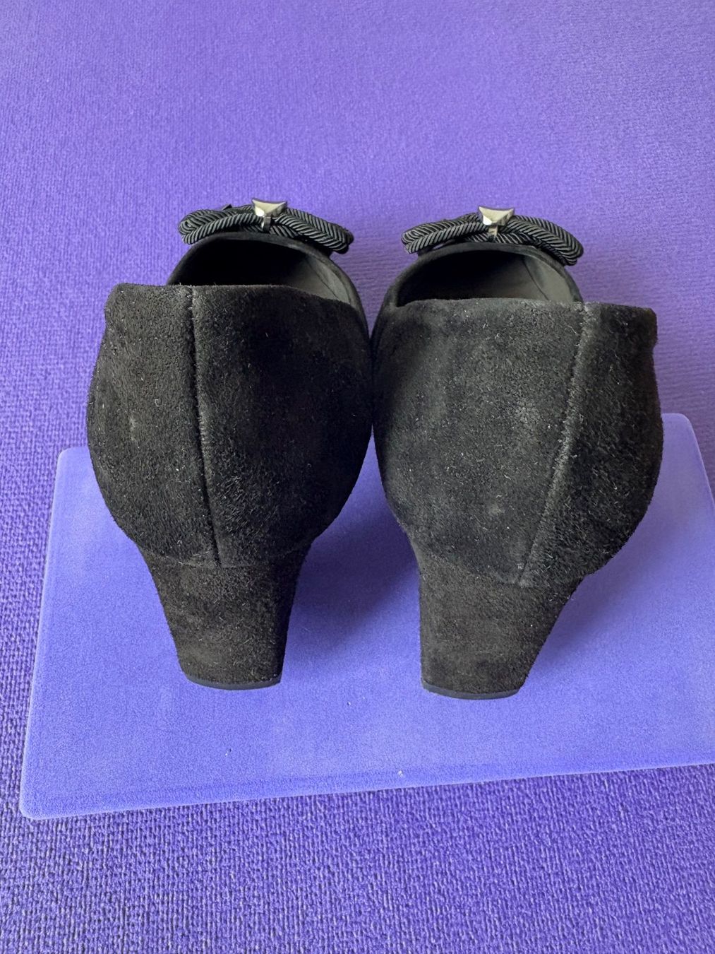 Kaiser Damenschuhe: Pumps von Peter Kaiser - Wildleder - schwarz - Grösse 5 – Gebraucht aus Oberwil BL von nefret01 4