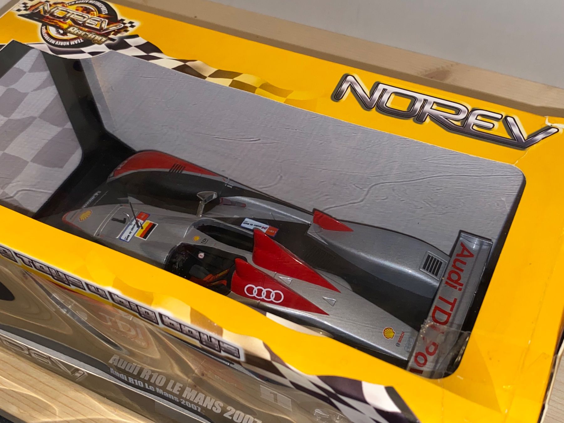 Audi Modellini d'auto: Audi R10 Le Mans 2007 - 1/18 NOREV – Nuovo (secondo la descrizione) da Wohlen AG venduto da PrivatSammlung 2