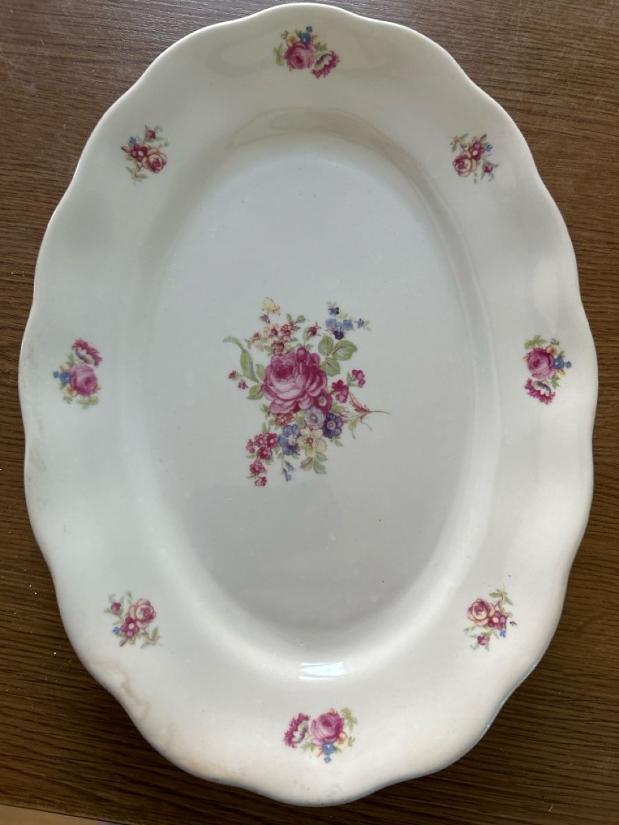 Teller: Porcelan Platten – Gebraucht aus Oetwil a.d. Limmat von tobbra 1