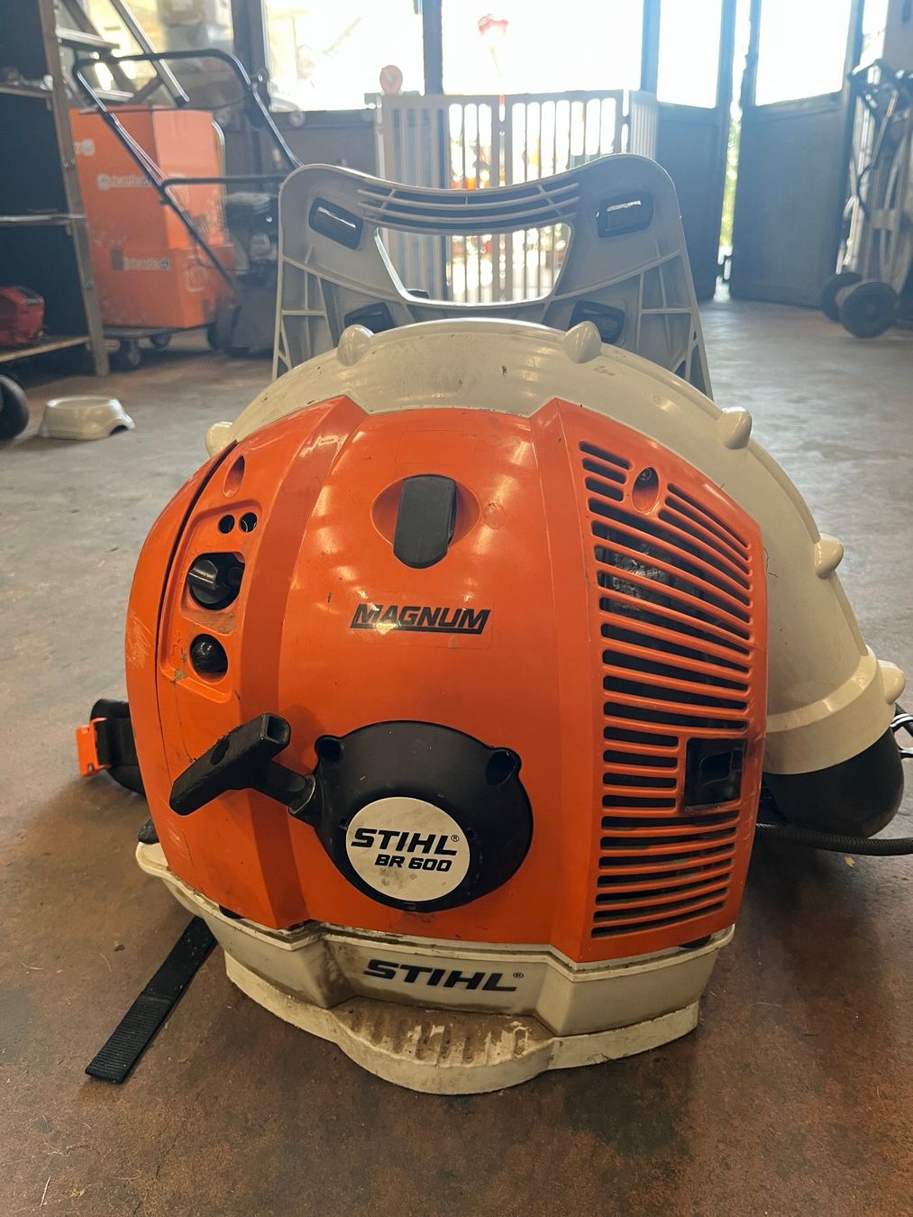 Stihl Soffiatori & Aspiratori per foglie: Laubbläser Stihl BR 600 – Difettoso da Stüsslingen venduto da Shoebby_tools 1